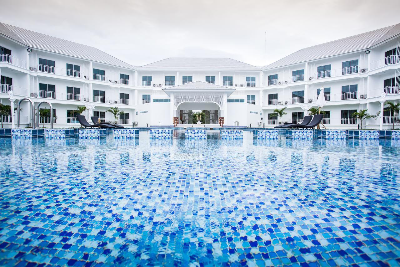 Hotel White House Tak Esterno foto