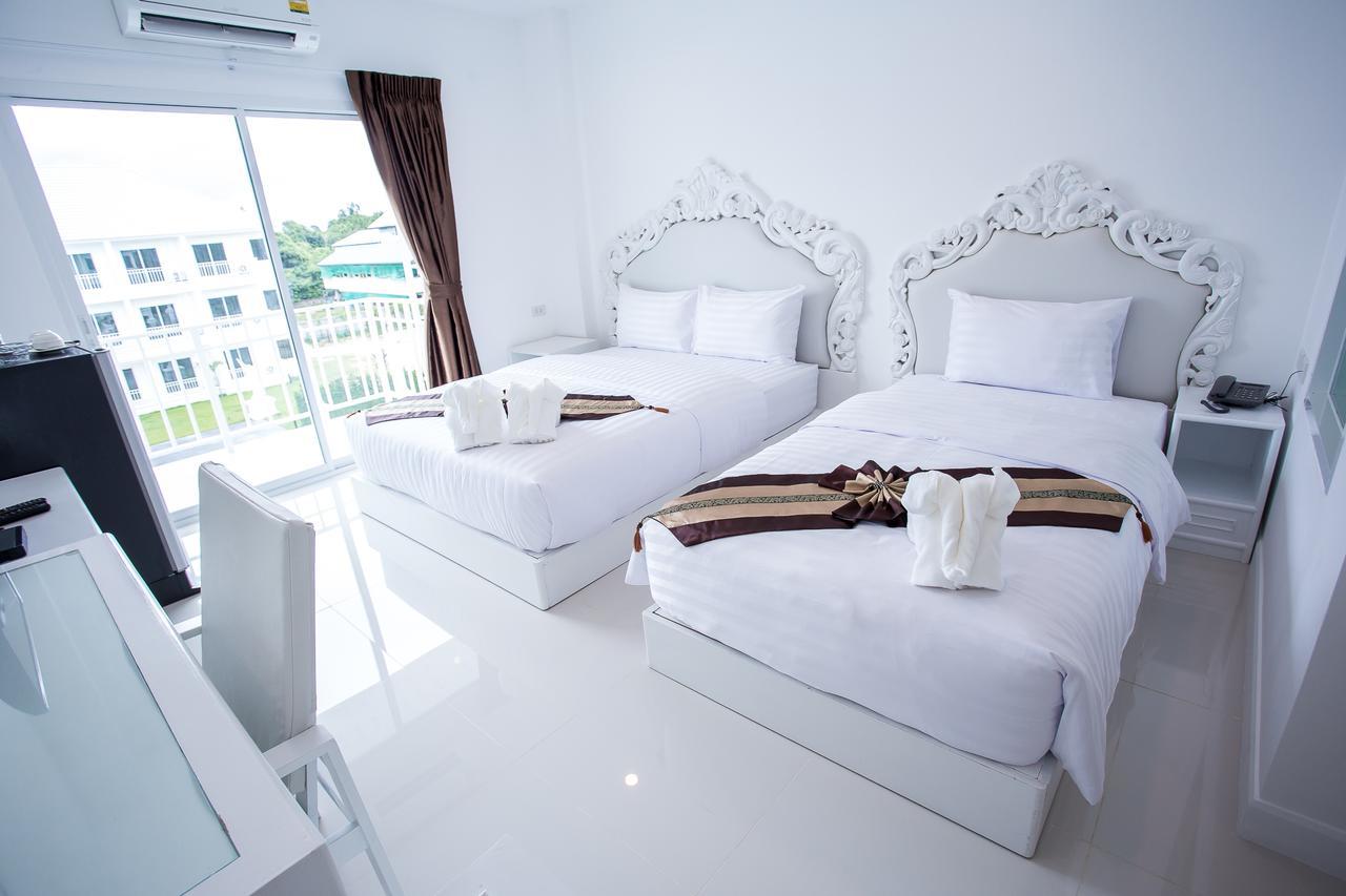 Hotel White House Tak Esterno foto